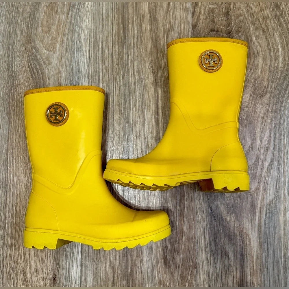 Tory Burch Maureen Yellow Rain Boots Size 7 EUC